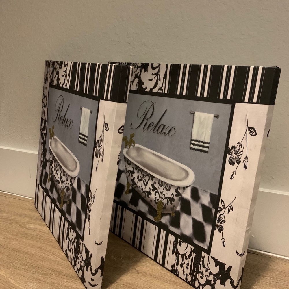 Bathroom frames - Picture 2 of 3